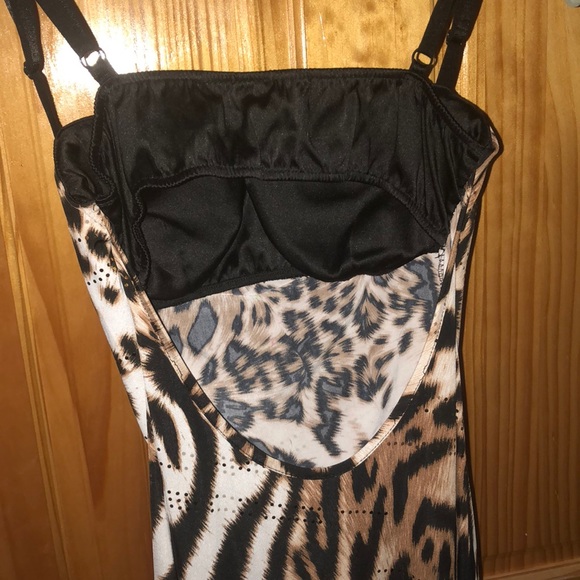 Mini dress - Picture 2 of 3